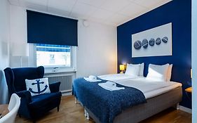 Port Hotel